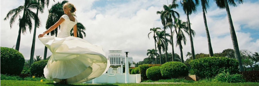Bride at the Laie, Hawaii Temple